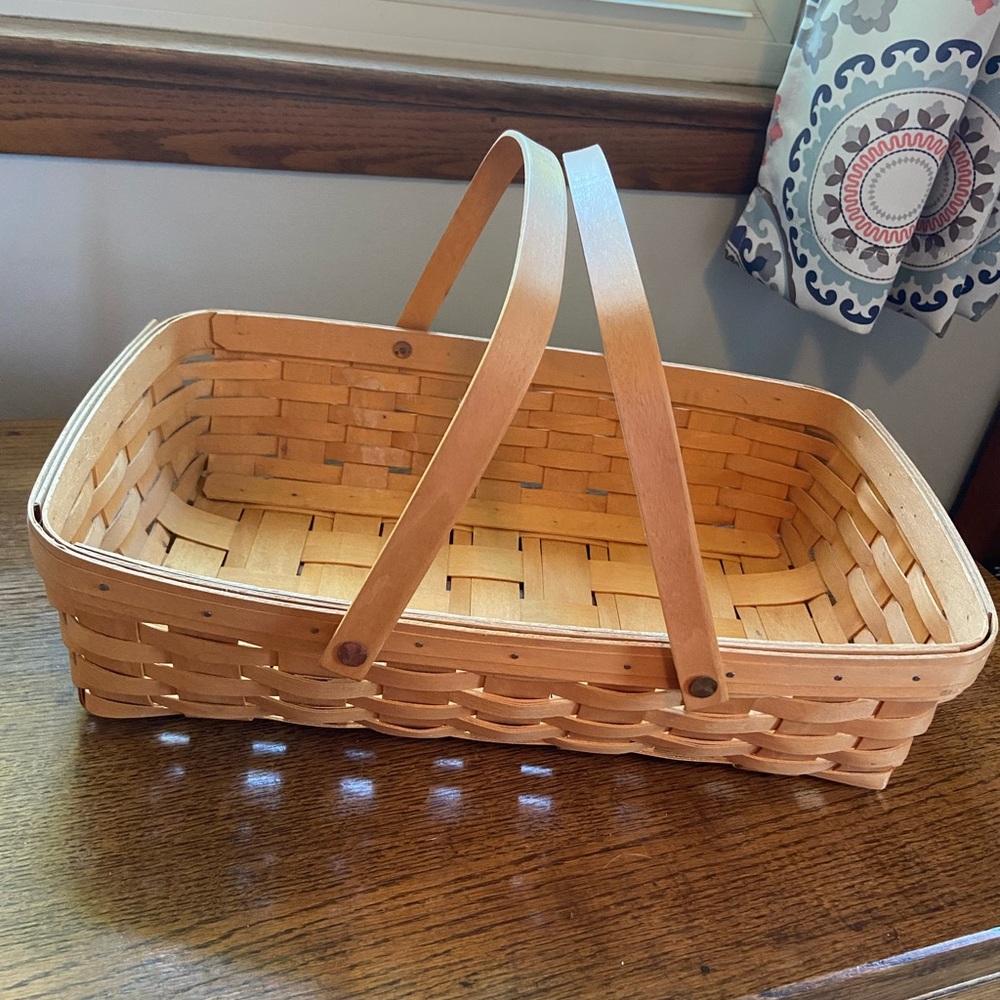 Longaberger Medium Gathering Basket